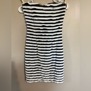 Wishes Black and White Strapless Dress Size Medium